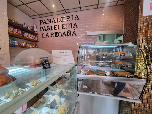 Panadería, Pastelería y Obrador La Regañá