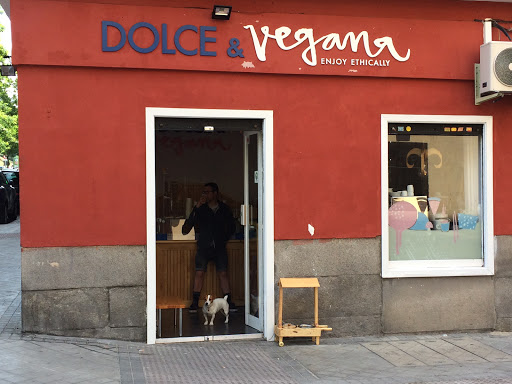 Dolce&Vegana enjoy ethically