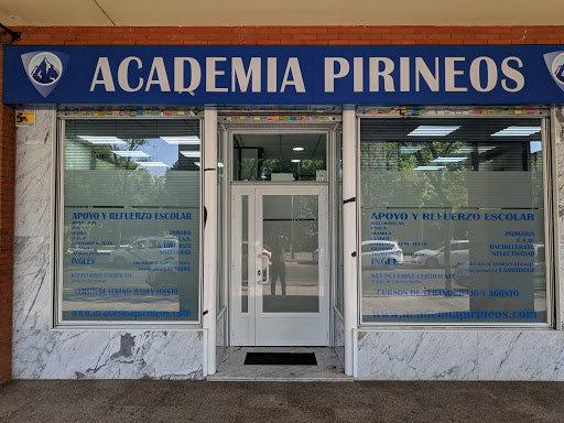 Academia Pirineos