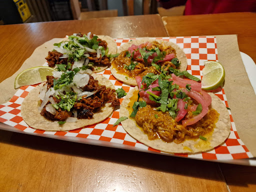 La Mexicana Taquería - Restaurante Mexicano