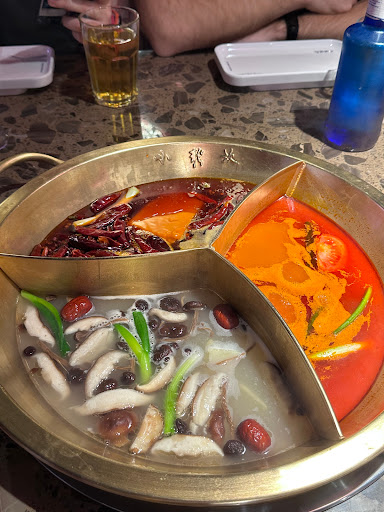 XiaoLongKan Hot Pot II
