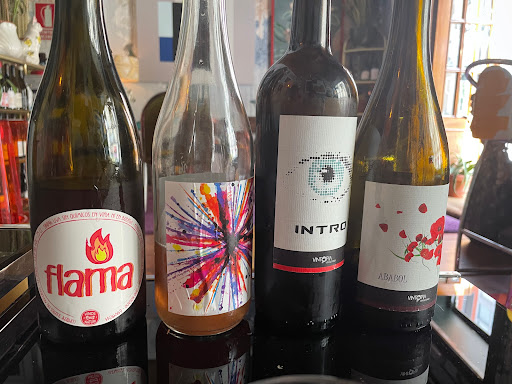 Spanish natural wine bar FUN FUN