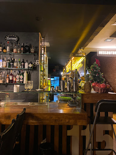 SB 115 Bar - Restaurante - Terraza (Madrid)