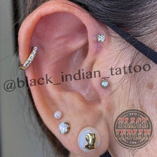 Black Indian Tattoo & Piercing